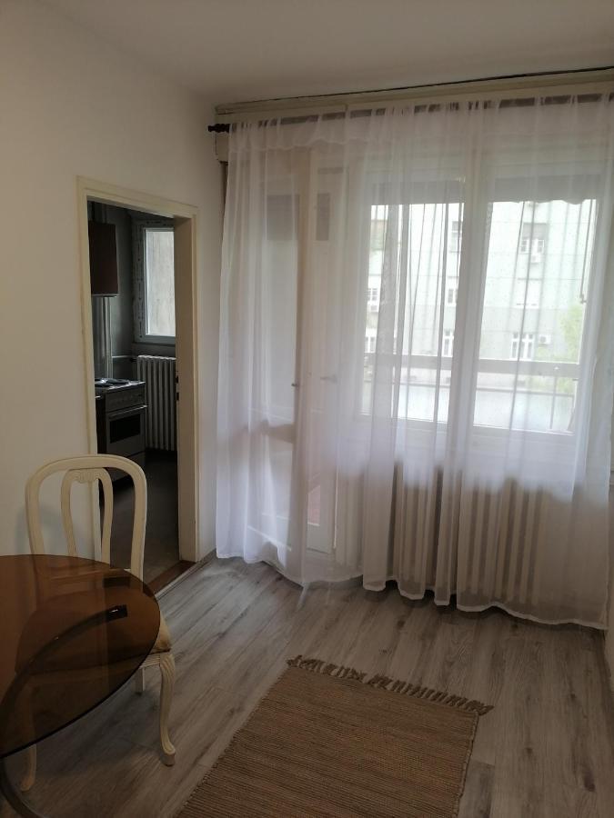 Dunavski Kej Novi Sad Extérieur photo